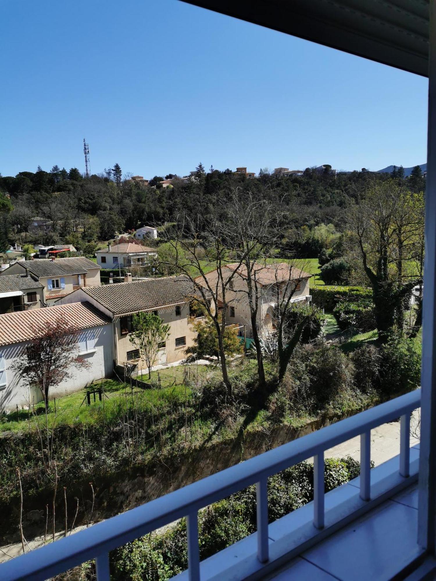 Apartment 2 Etoiles Renove Proche Des Thermes Lamalou-les-Bains